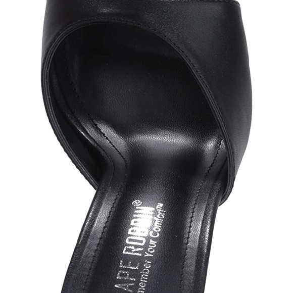 CAPE ROBBINS NWB. - Picture 4 of 8